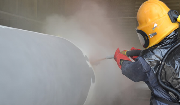 Passive fire protection and anti-corrosion coating application on offshore industrial steel structures