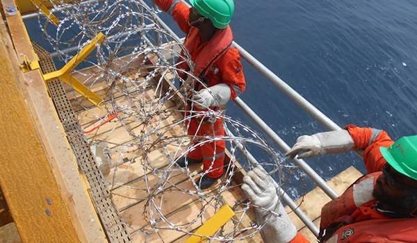 OML 102 OFDI & OFDI Offshore Barbed Wire Replacement Program at OFON Platform