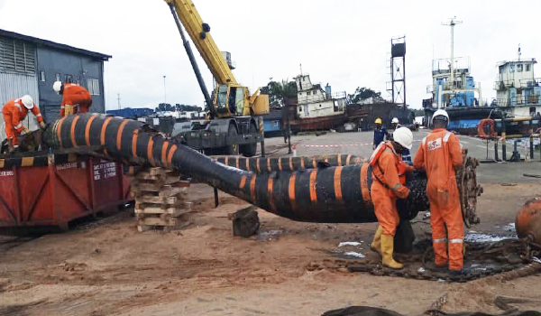 Marine hose change-out and offshore hose replacement operations for FPSO transfer systems