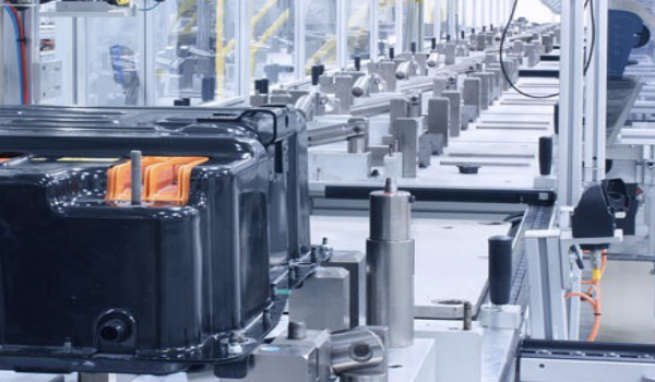 Industrial robot integration and commissioning process with robotic arm and control systems