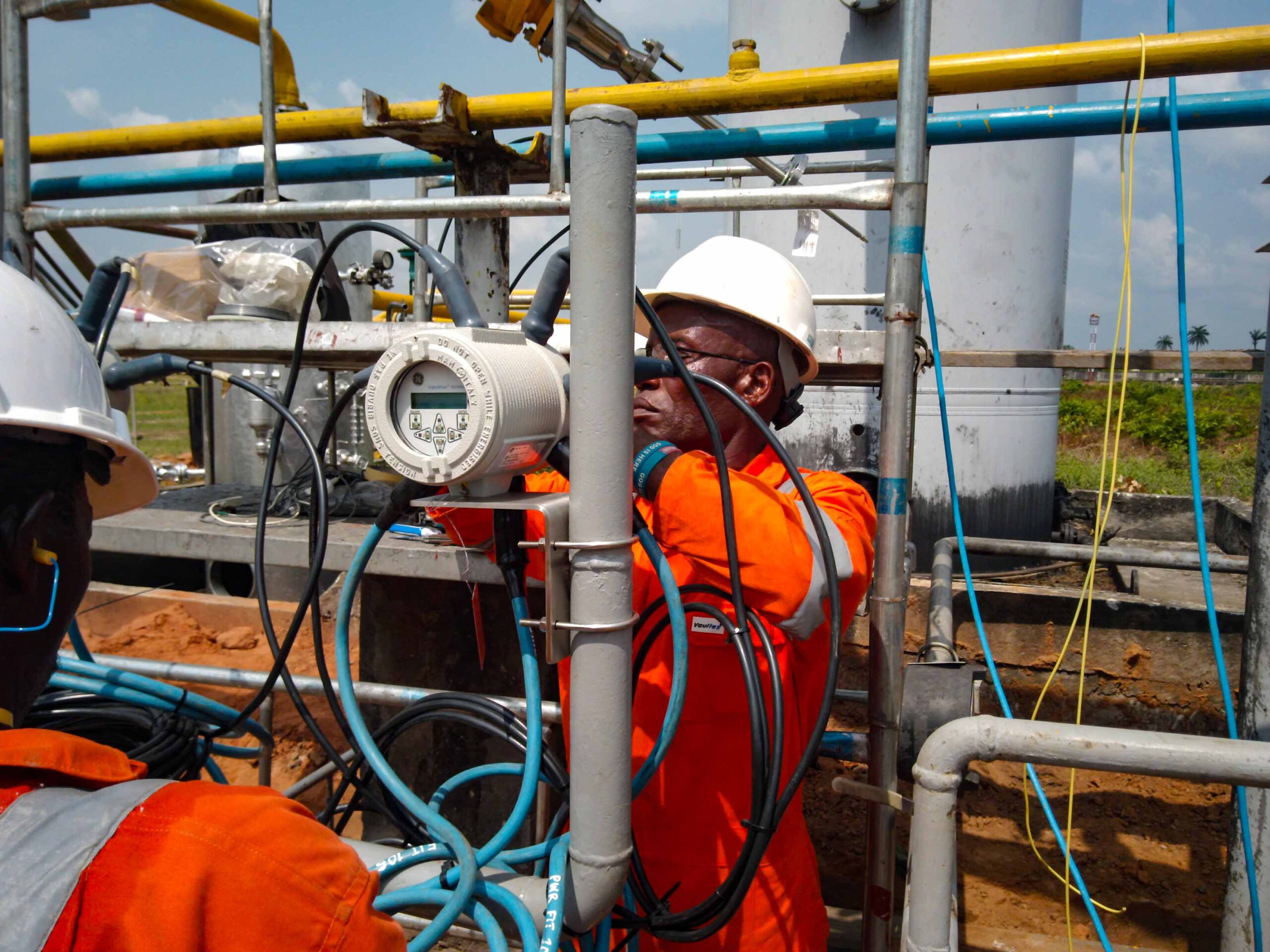 Electrical and instrumentation engineering support for industrial and oil and gas facilities